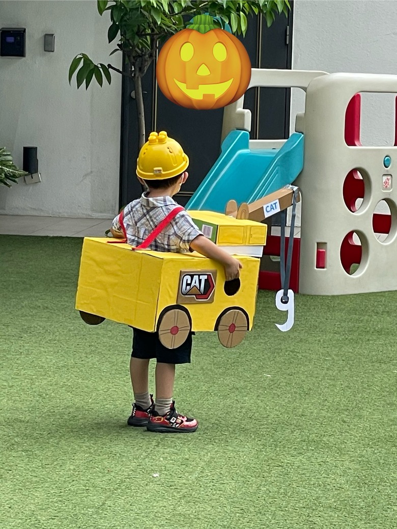 萬聖節變裝DIY吊車造型 萬聖節變裝DIY吊車造型